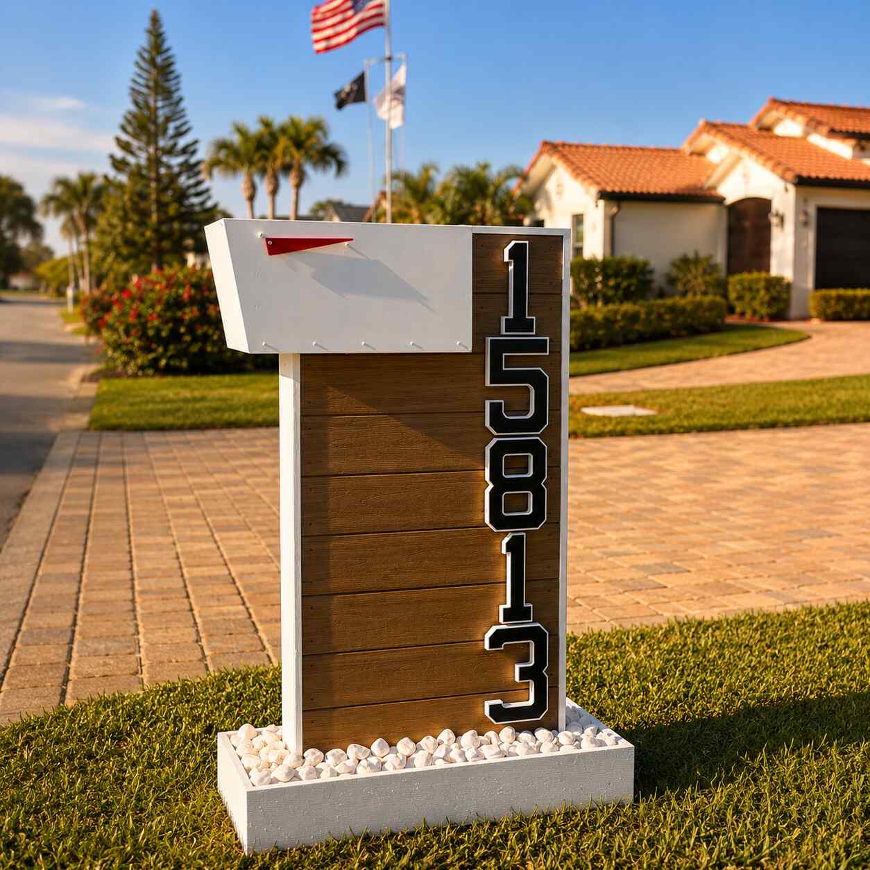 Buzón de Composite Personalizado con Luz LED Solar
